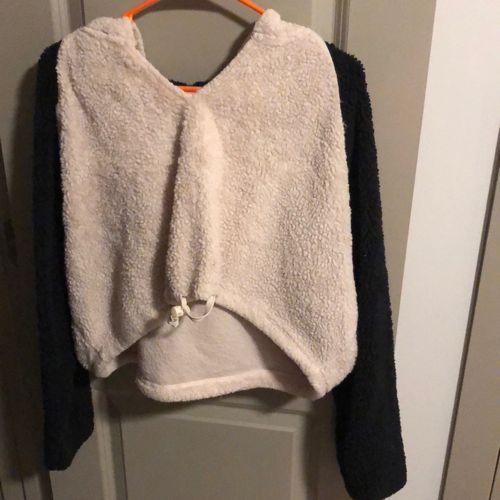 Cropped teddy hoodie urban outfitters